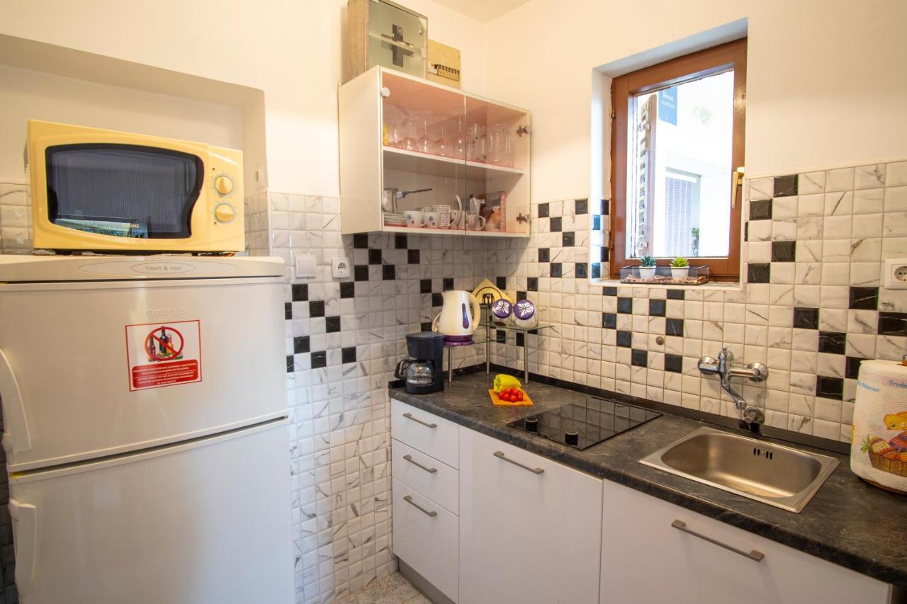 פאז'אנה Apartman Luka מראה חיצוני תמונה